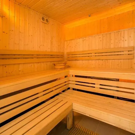Atrium Oaza *