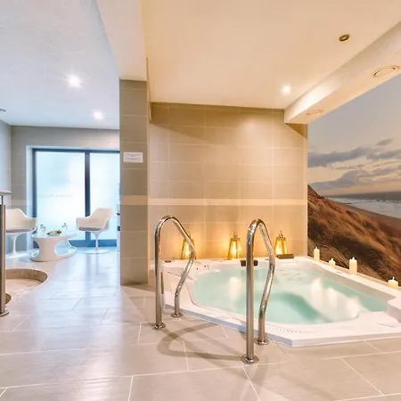 Atrium Oaza Aparthotel Sarbinowo