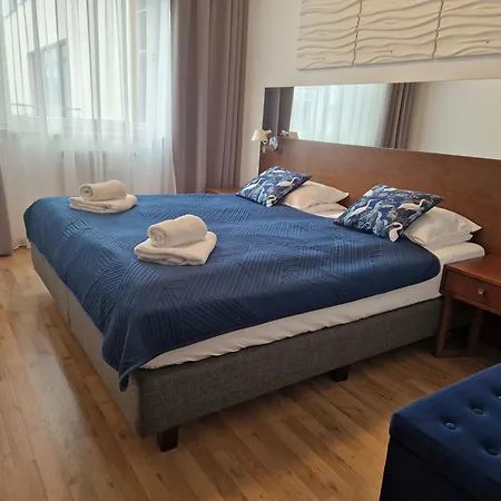 Atrium Oaza 사르비노보